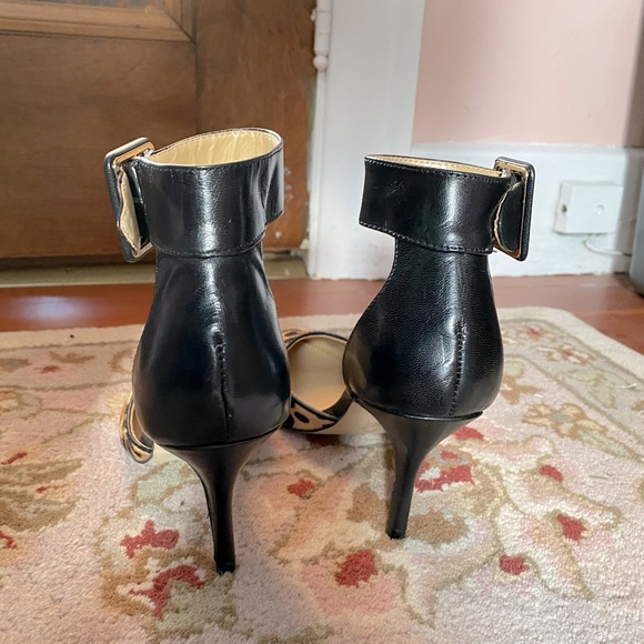 BRAND NEW LEOPARD & LEATHER WITH ANKLE STRAPS- HEELS!! - Picture 6 of 10